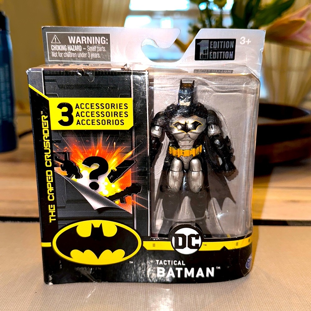 BATMAN DC Chase Figure Gray Tactical Suit Rare - 1st Edition